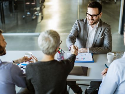 coisas que nunca deve dizer numa entrevista de emprego