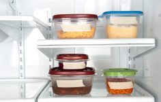 como tirar cheiro de tupperware