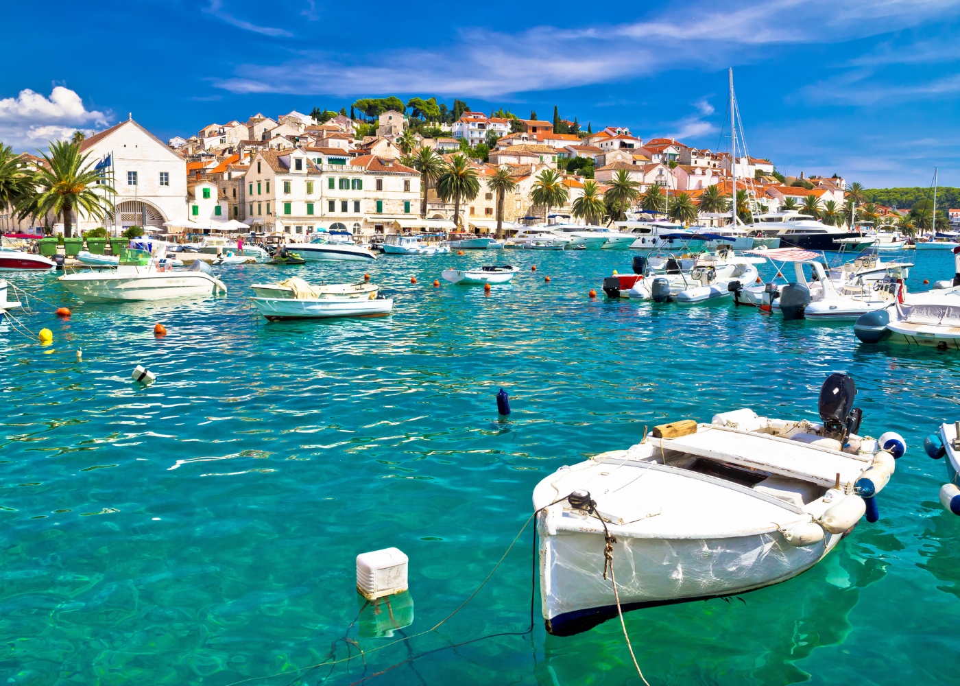 vista sobre a ilha Hvar na Croácia