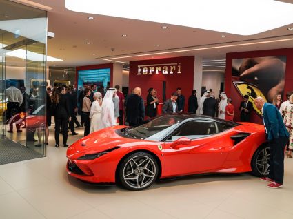 Stand Ferrari Dubai