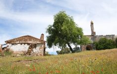 Aldeia abandonada de Safira