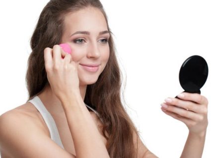 Beauty Blender: como usar a esponja que faz toda a diferença na maquilhagem