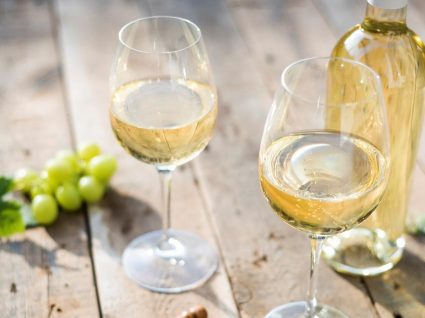 5 receitas para acompanhar com vinho branco para jantares perfeitos