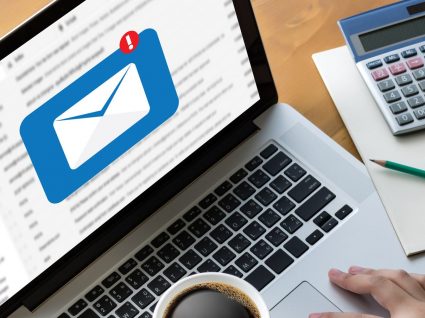 Outlook ou Gmail: qual é o melhor serviço de e-mail?