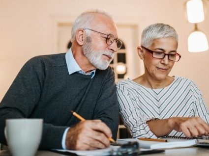 Reformados do Estado vão poder continuar a trabalhar aos 70 anos sem penalização