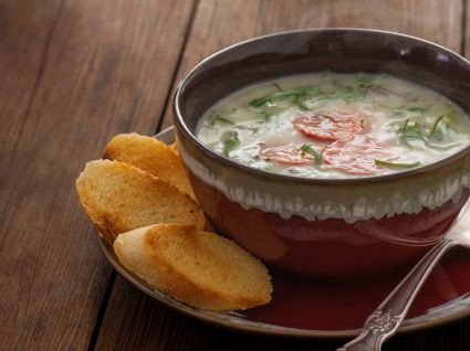 3 receitas de caldo verde: tradicional, na Bimby e light