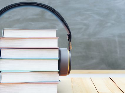 8 apps de audiobooks: em português e noutras línguas