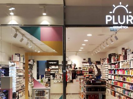 A Pluricosmética está de cara nova: mais moderna e com a força de sempre
