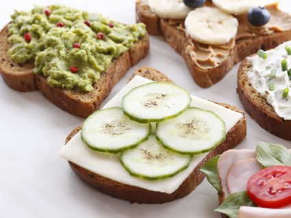 5 receitas de patês para tostas que tornam qualquer refeição mais incrível