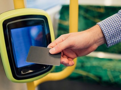 Novo tarifário coloca passes de autocarros entre 30 e 40 euros na Madeira