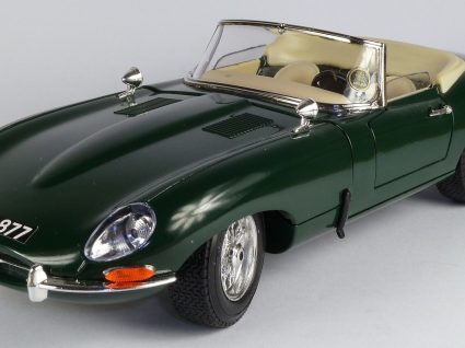 Jaguar E-Type elétrico: o carro mais bonito do mundo e sem emissão de poluentes