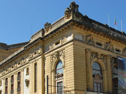 Visitas guiadas ao Teatro Nacional São João: agende já a sua