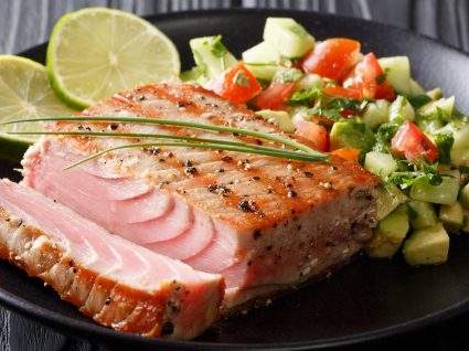 Atum: 3 receitas com bife de atum para experimentar já