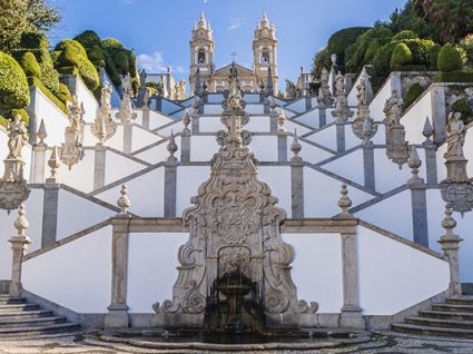 UNESCO: Bom Jesus e Palácio de Mafra considerados Património Mundial