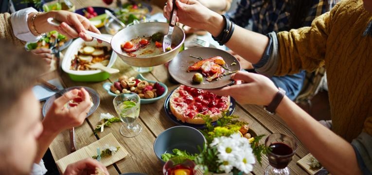 jantar em casa para poupar no carnaval