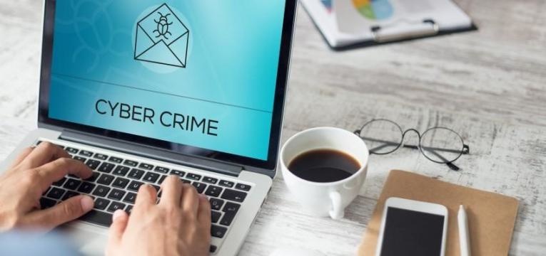 Roubo de identidade internet é cibercrime