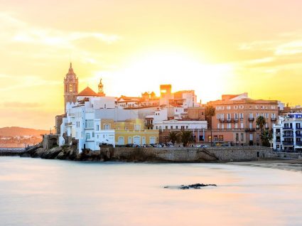 As melhores praias da Costa Dourada espanhola para visitar