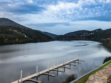 Uma parte do passadiço de Castelo de Paiva já abriu ao público