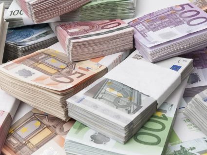 Apreendidas quase 8 mil notas falsas em Portugal