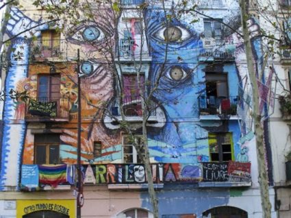 Barcelona: tudo sobre o bairro El Raval