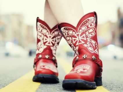 7 botas à cowboy para comprar já