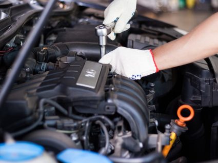 Bicos dos injetores do motor do carro: o que precisa de saber