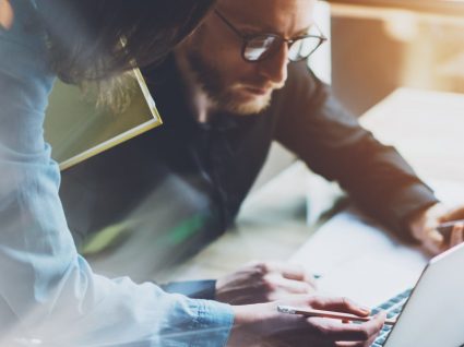 Os seus colegas de trabalho não gostam de si?
