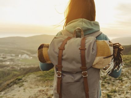 Como fazer uma mochila de campismo