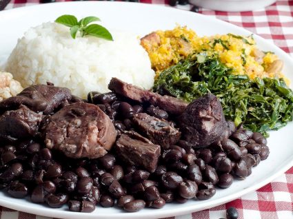 A melhor feijoada brasileira que já comeu: passo a passo