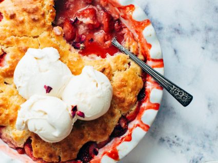 3 receitas de bolo de amêndoas para acompanhar com chá