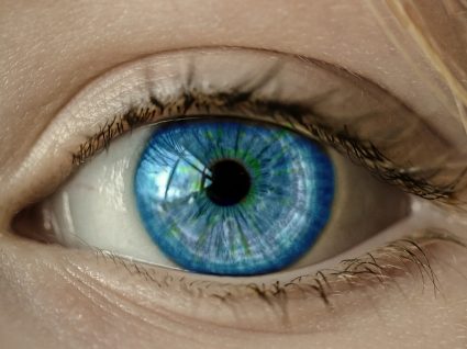 Tem olhos azuis? Conheça as razões