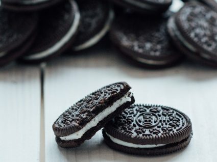 Alerta delícia: vamos fazer bolacha Oreo em casa?