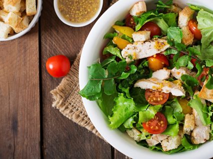 Aprender a cozinhar: o passo a passo da salada