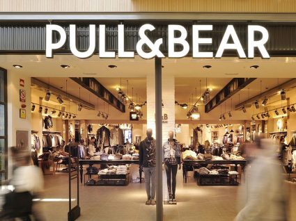 Pull&Bear procura encarregados de loja