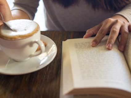 Livros essenciais em inglês: 5 propostas de leitura imperdíveis