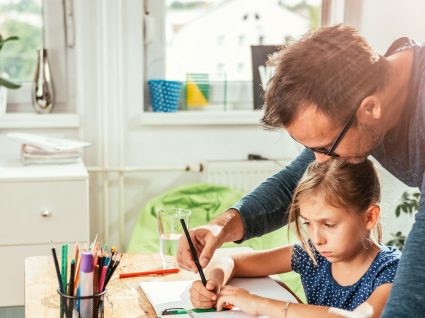 7 dicas para ajudar o seu filho a ter melhores resultados escolares