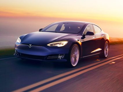 Já pode marcar um test-drive na Tesla