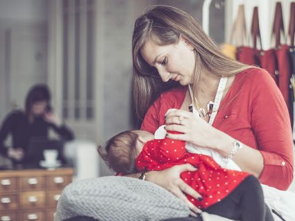 Trabalho e amamentação: tudo o que deve saber