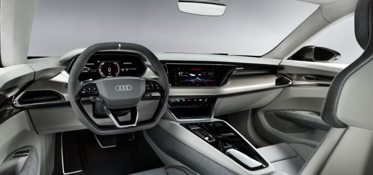 interior audi etron