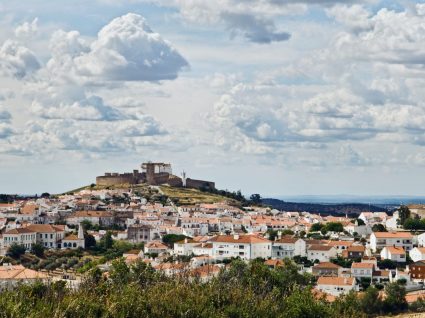 Vista geral da vila de Arraiolos