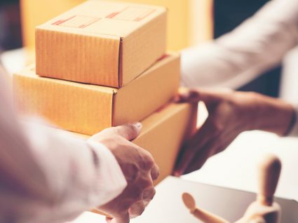CTT vai começar a fazer entregas da Amazon em Portugal
