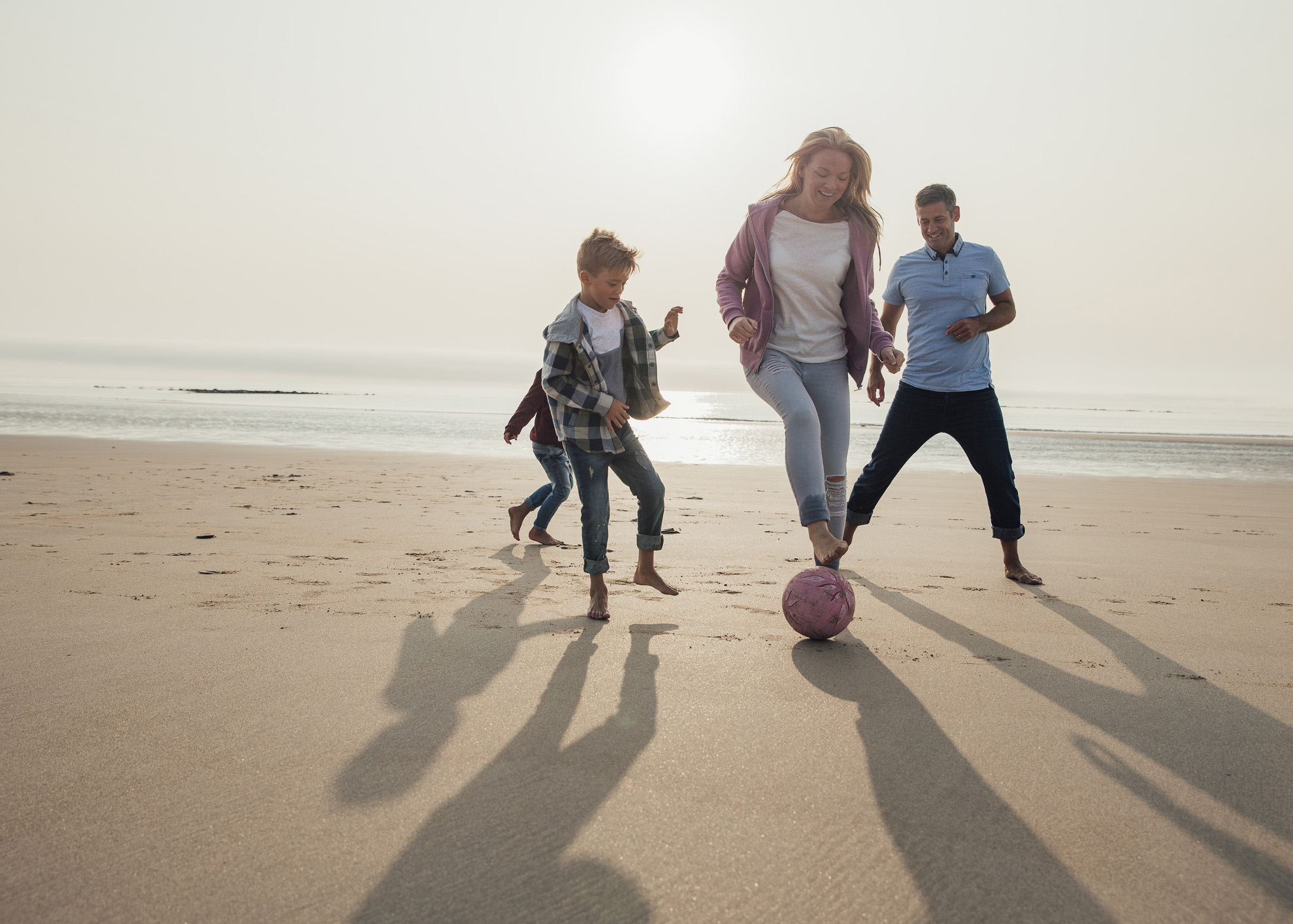 família na praia