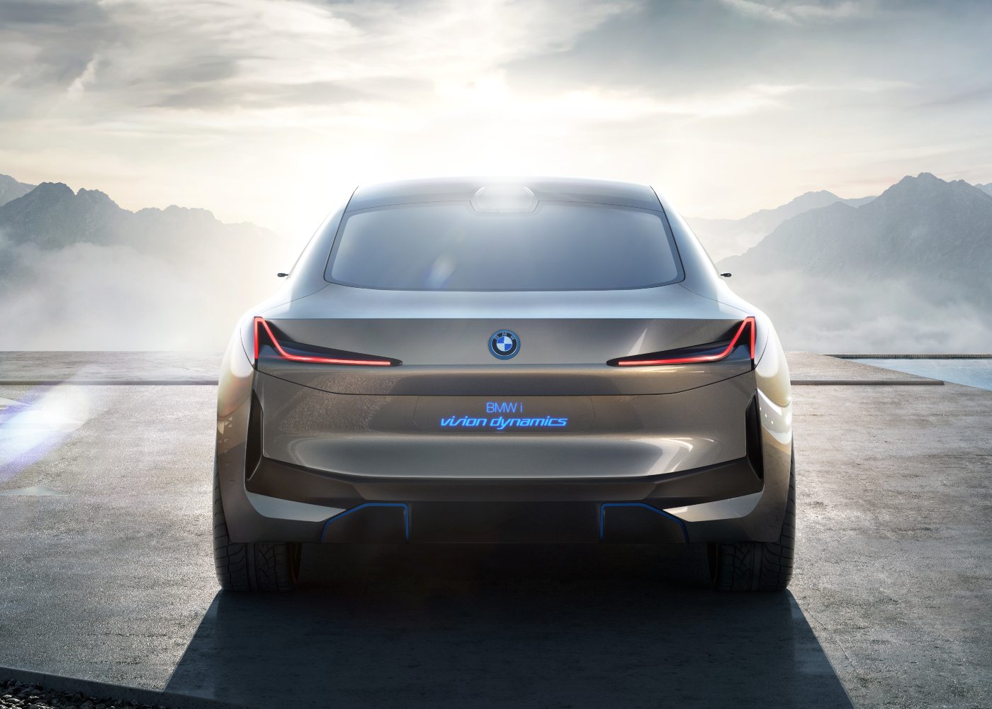 BMW i4