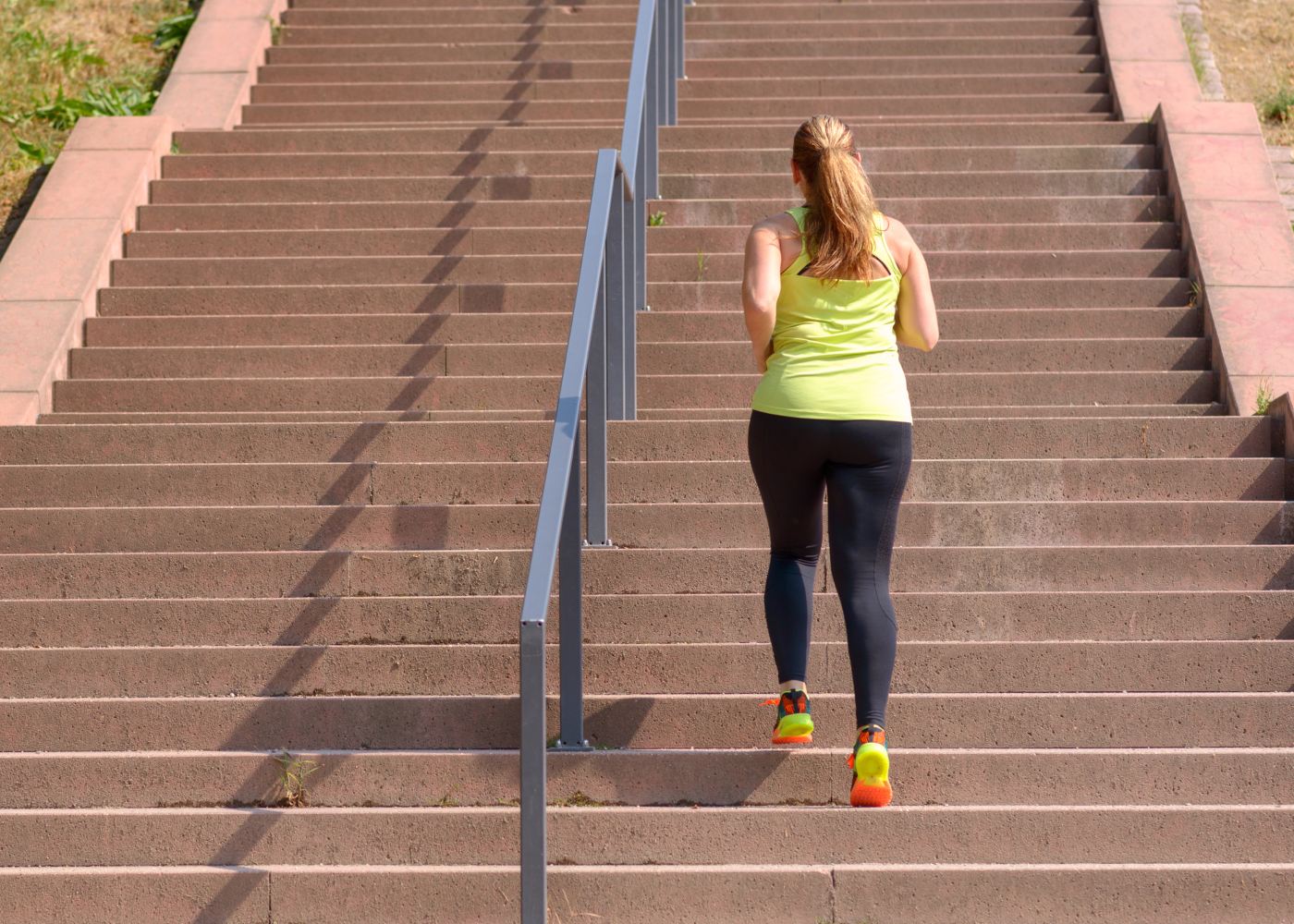 Mulher a fazer exercício físico