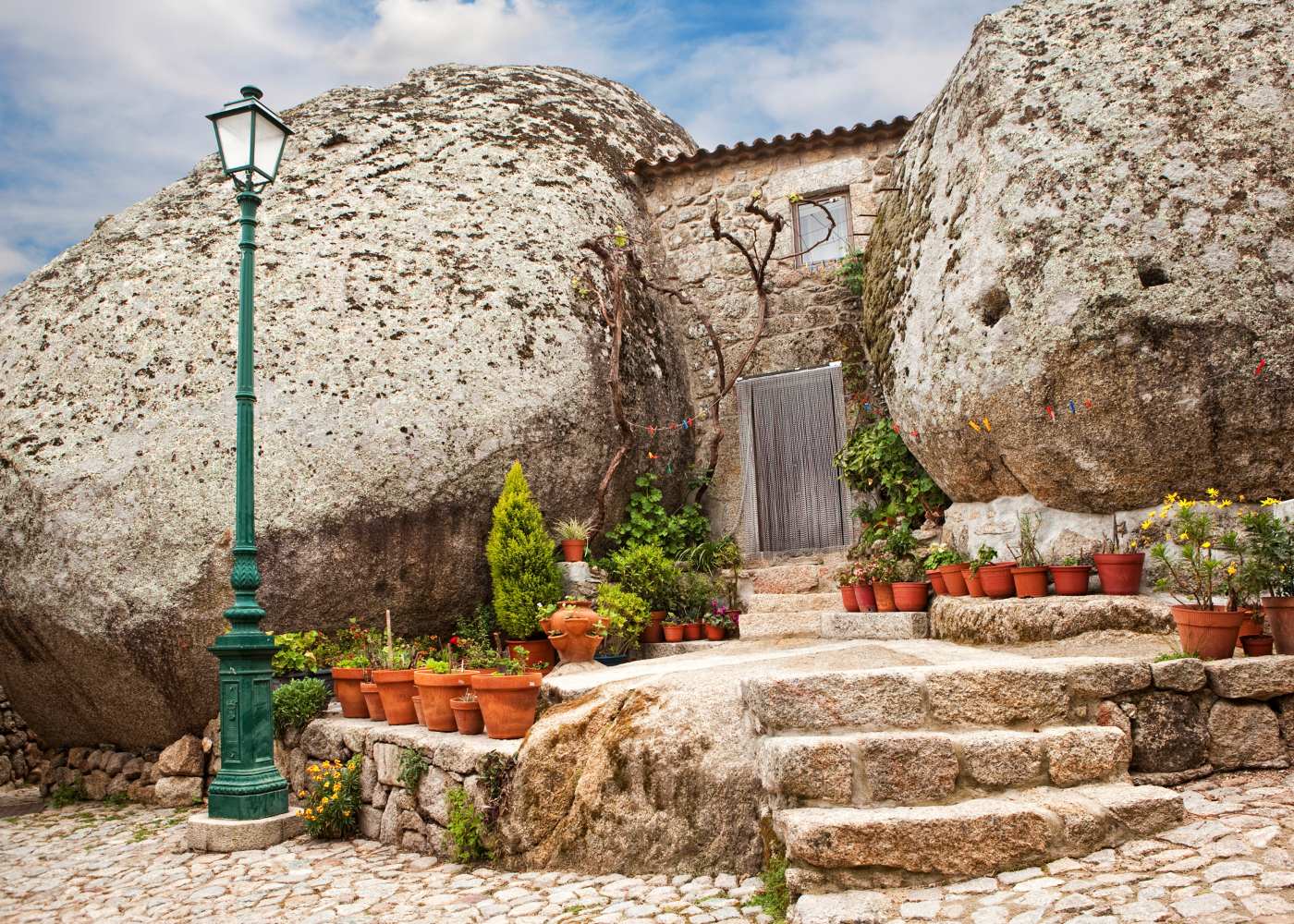 Casa de granito em Monsanto