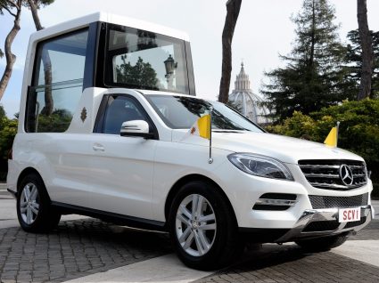 Papamóvel Mercedes