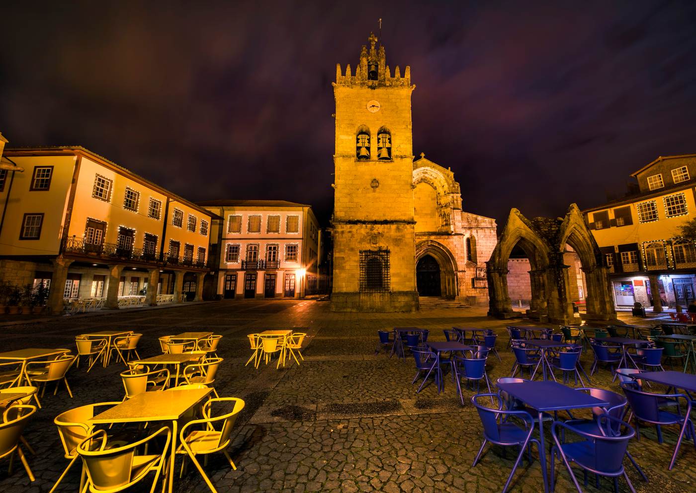 Praça da Oliveira em Guimarães