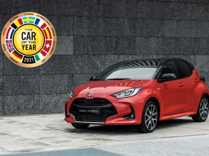 toyota yaris carro do ano 2021