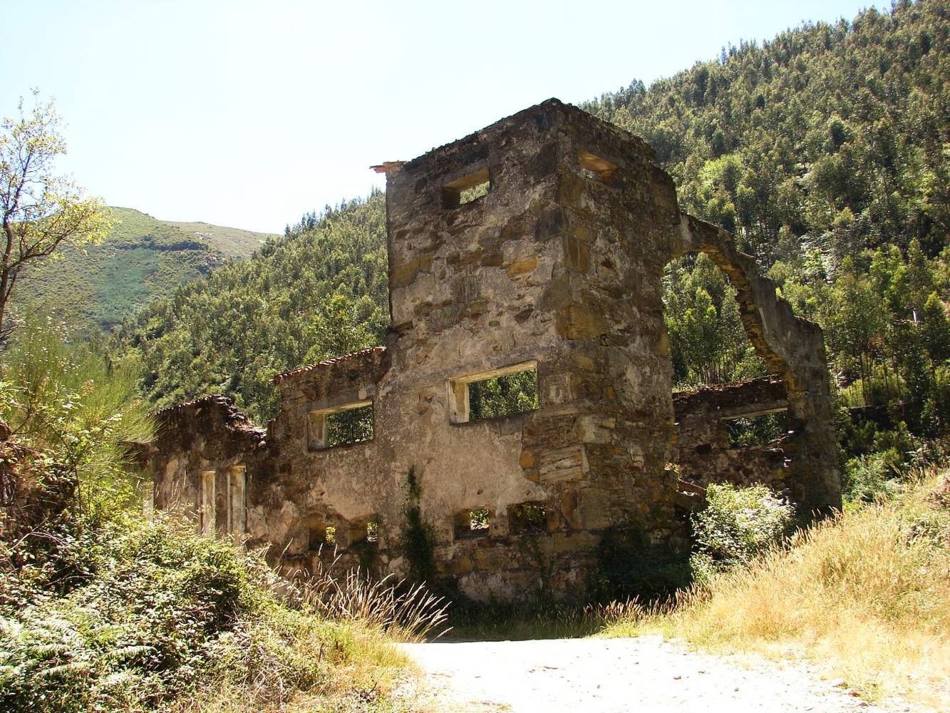 Ruinas da Mina de Rio de Frades