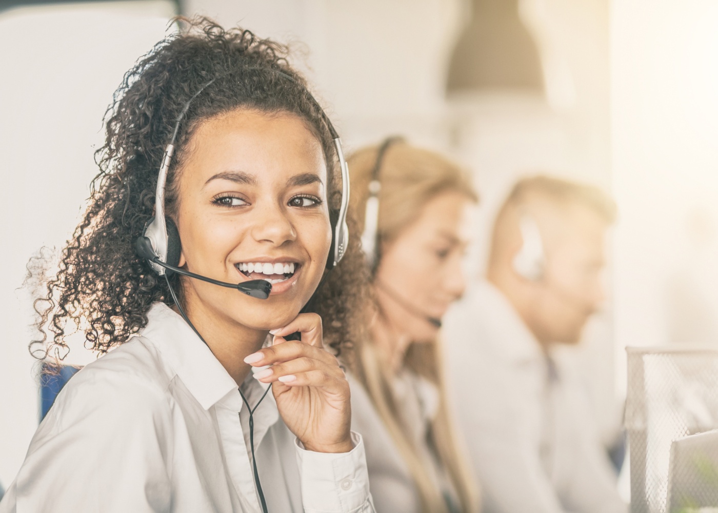 colaboradora call center